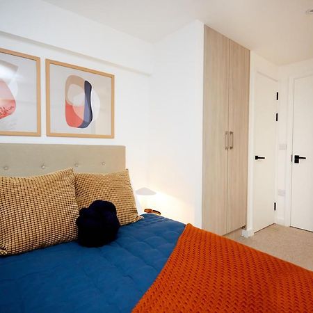 Luxury New Built Split-Level Flat With Rooftop Gardens Access Manchester Exteriör bild